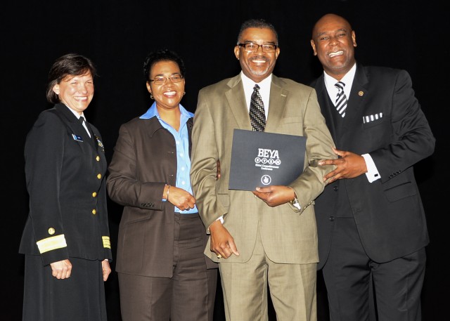RDECOM scientists, engineers recognized at 2015 BEYA STEM Conference