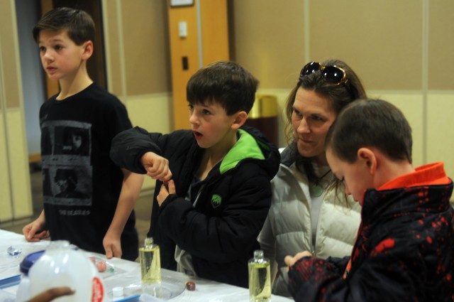 The 80th Training Command co hosts Military Maker Festival,  helps strengthen military families through creativity and science