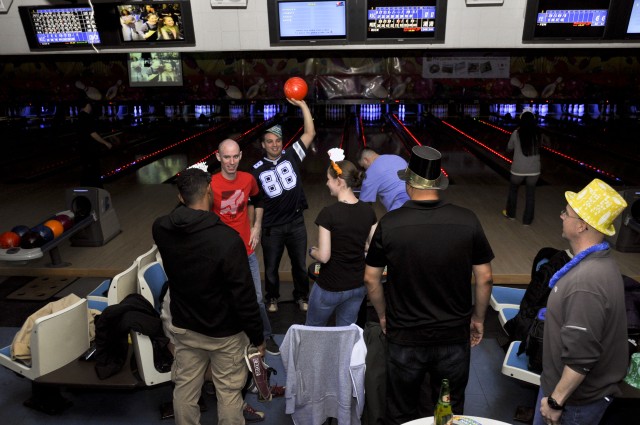 Yongsan Lanes 'Cosmic bowling' strikes in New Year