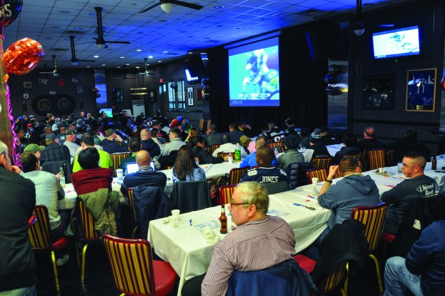 R&R Bar & Grill Scores Touchdown!