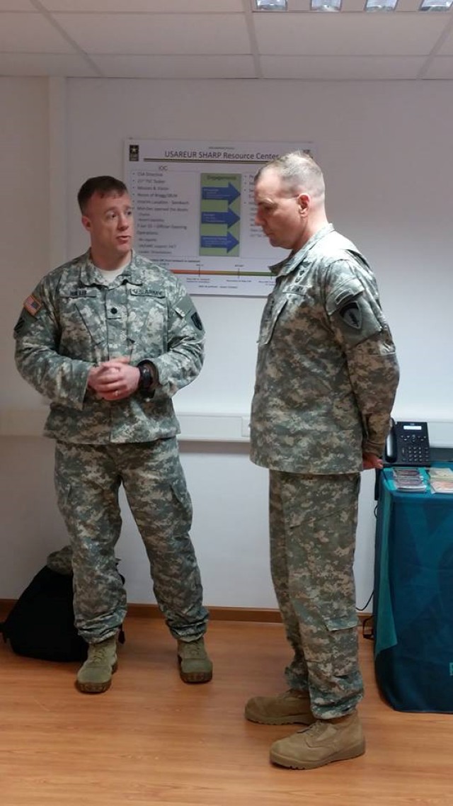 Army Europe commander visits Kaiserslautern military community, conducts leadership development