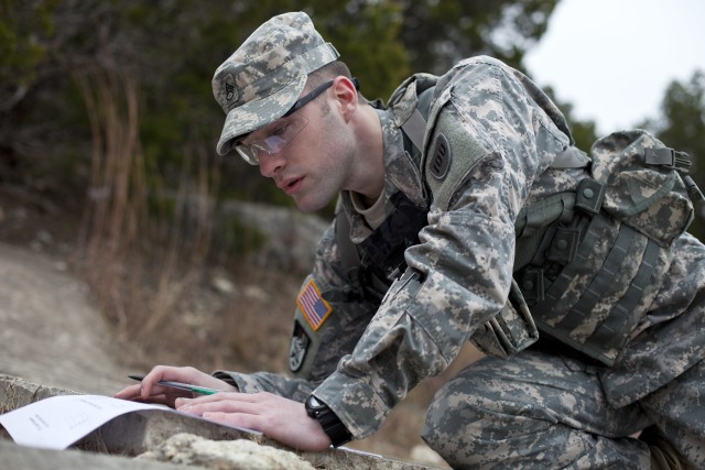 100th, 102d Training Division Soldiers claim 80th Training Command 2015 'Best Warrior' titles