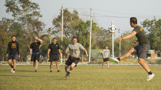 US, Thai Soldier build camaraderie through sports and fitness
