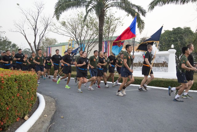 US, Thai Soldiers build camaraderie through sports and fitness