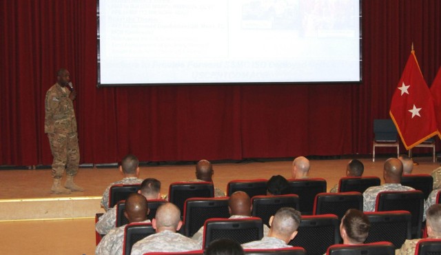 TSC commander provides 'state of the command' to Soldiers