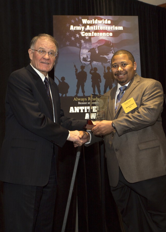 Army Recognizes SMDC's Antiterrorism And G-34 Protection Programs ...