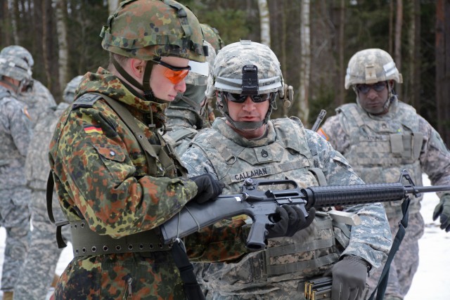 US, German Signal Soldiers train together, strengthen partnership