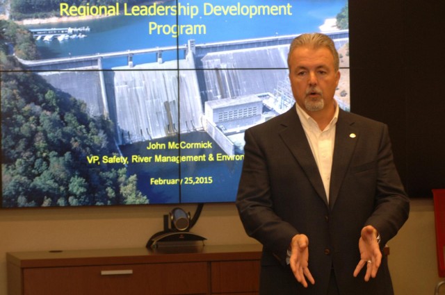 Division leadership program emphasizes 'thinking regionally'