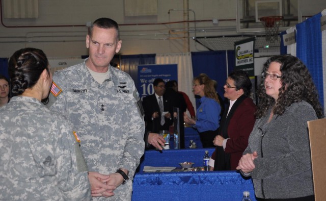 New York National Guard hosts veterans job fair