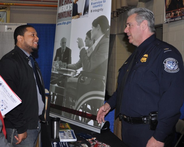 New York National Guard hosts veterans job fair