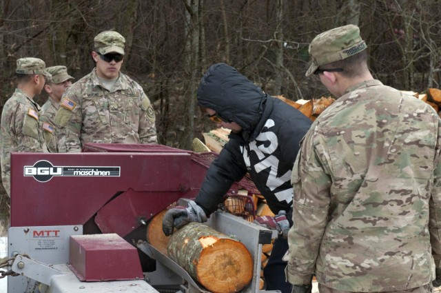 2d Cavalry Regiment Troopers aid Latvian youth camp