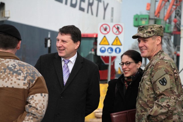 Allied port ops in Riga reinforce Atlantic Resolve