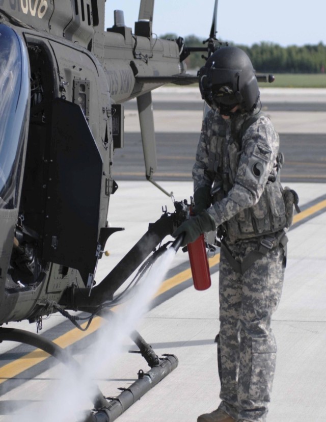 Hand Held Fire Extinguisher for Aviators