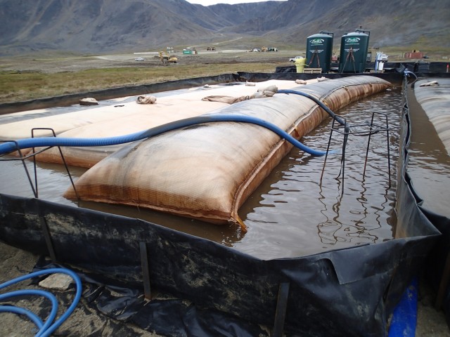 Geotubes and water treatment