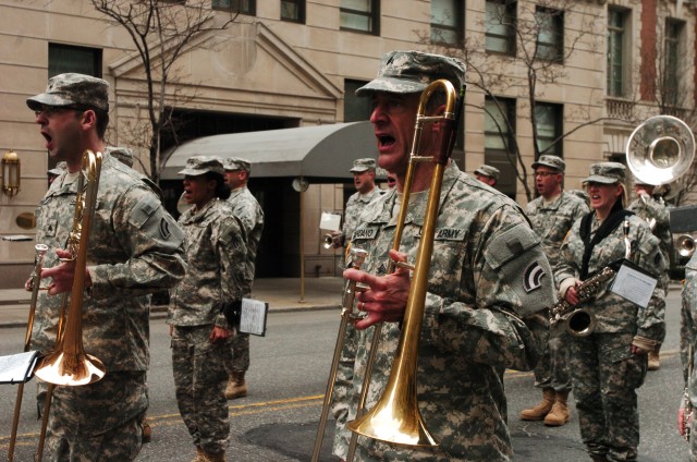 42nd Infantry Division Band sings out in 2014 St. Patrick's Day Parade 