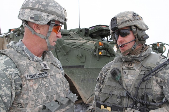 Carson troops host FORSCOM CSM