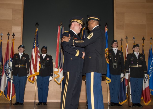 RDECOM command sergeant major retires after 30 years of service