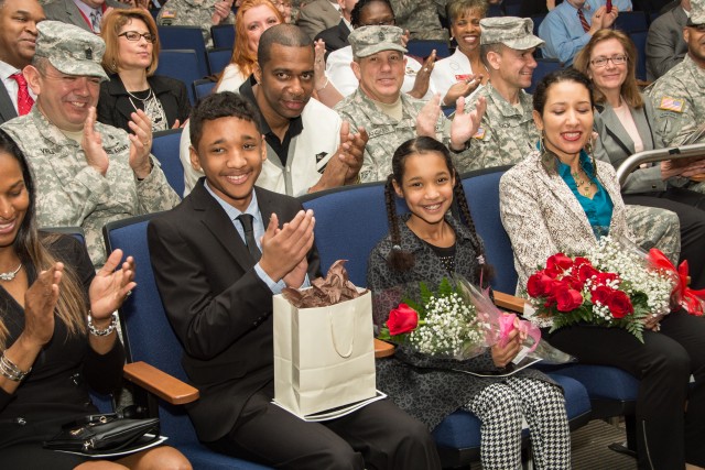 RDECOM command sergeant major retires after 30 years of service