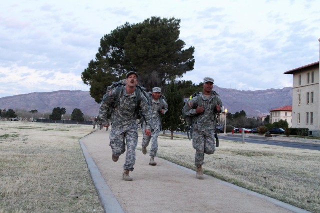 Soldiers strive for German armed forces proficiency badge