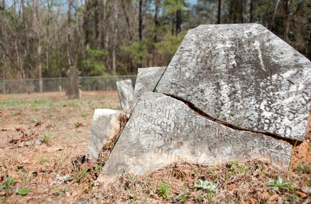 Honoring history: Soldiers breathe new life into hallowed ground