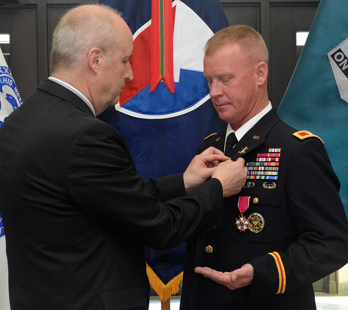 ASC honors colonel's 29 years of service | Article | The United States Army