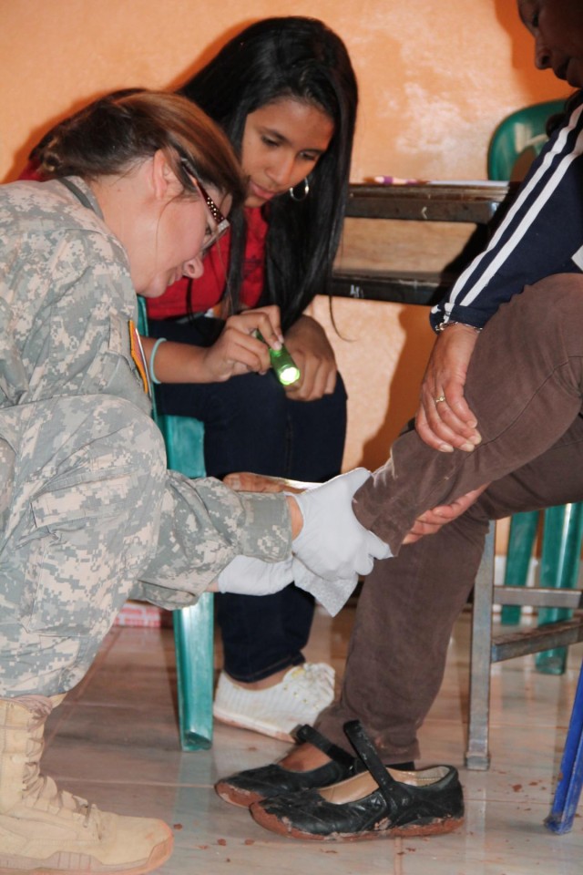 Joint Task Force-Bravo Medical Element provides care to villagers in Honduras