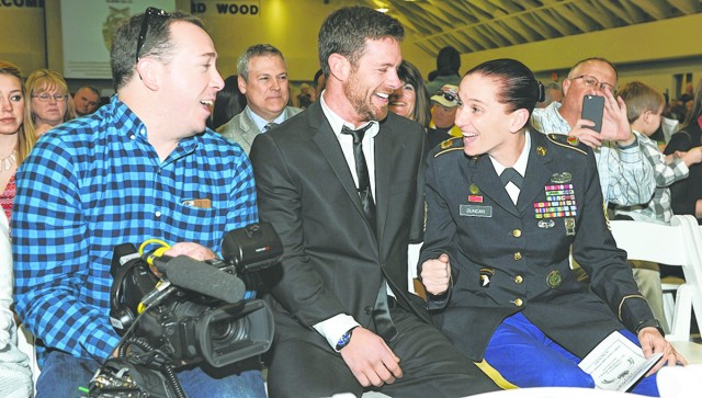Reality star visits Fort Leonard Wood to attend girlfriend's graduation