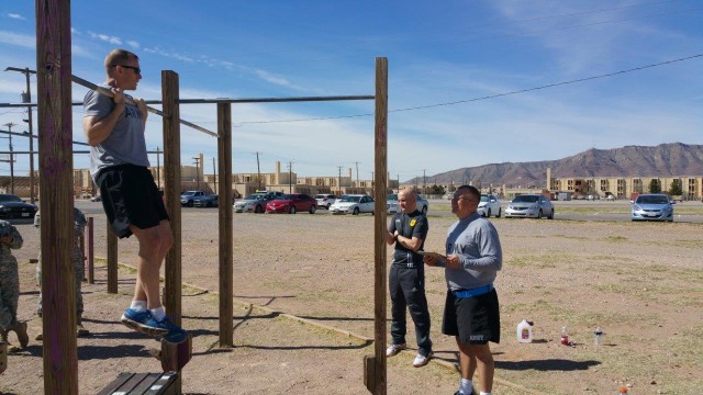 Aviation Soldiers earn German skills badges at Fort Bliss