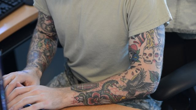 Army to revise tattoo policy