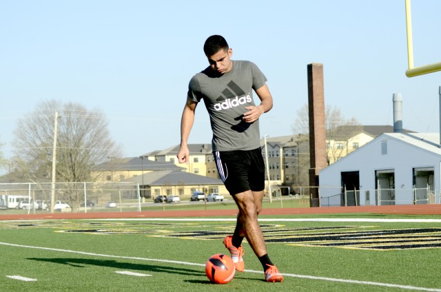 Big Goals: 2 Fort Campbell Soldiers try out for All Army soccer