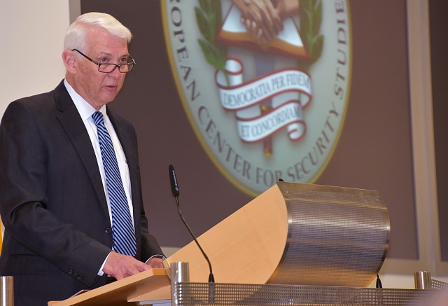 Pros from 51 countries examine transnational organized crime