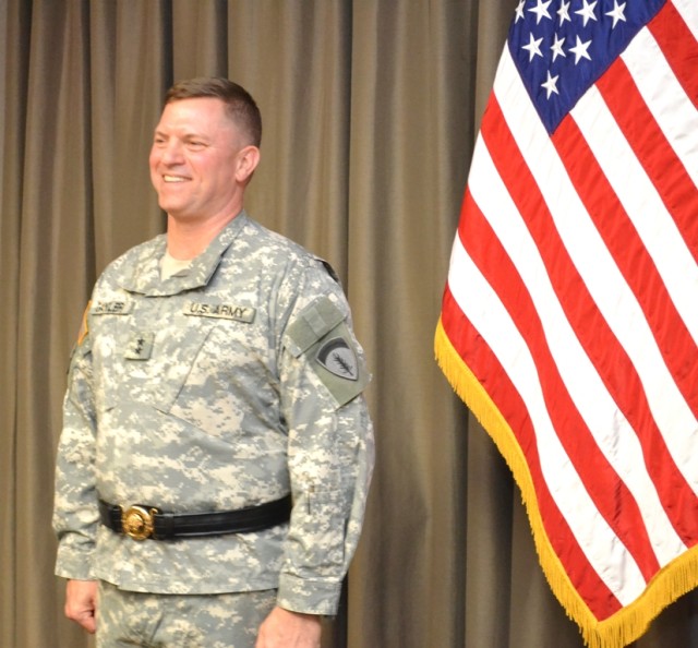 Gayler departs HRC for USAREUR