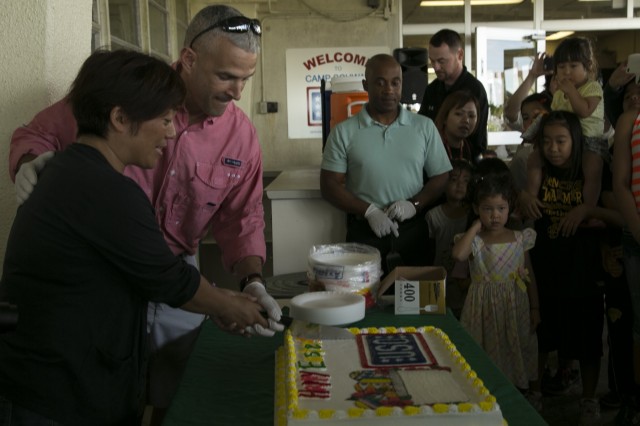 Marines, Okinawa residents share traditions during USO Easter celebration