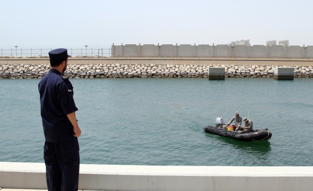 Army divers inspect Kuwait Coast Guard harbor