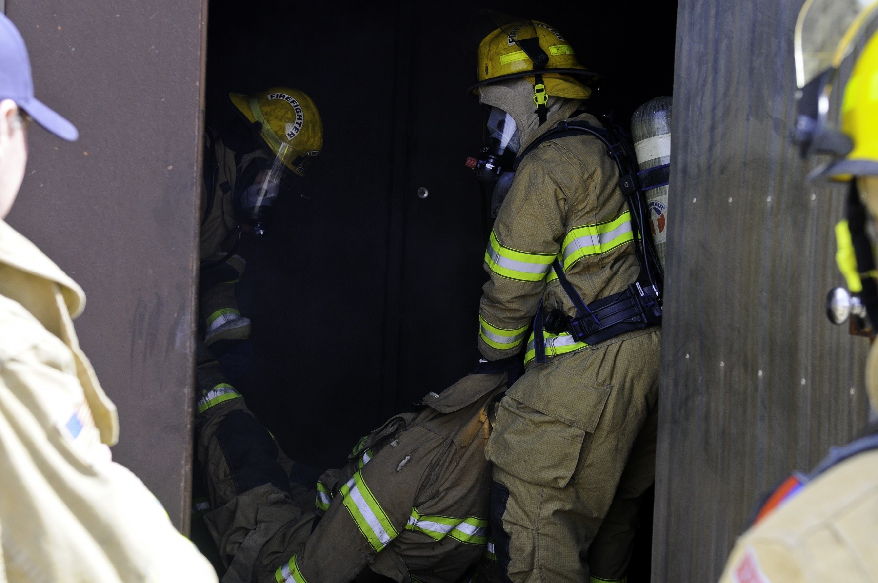 JBLM and TEAD firefighters heat things up | Article | The United States Army