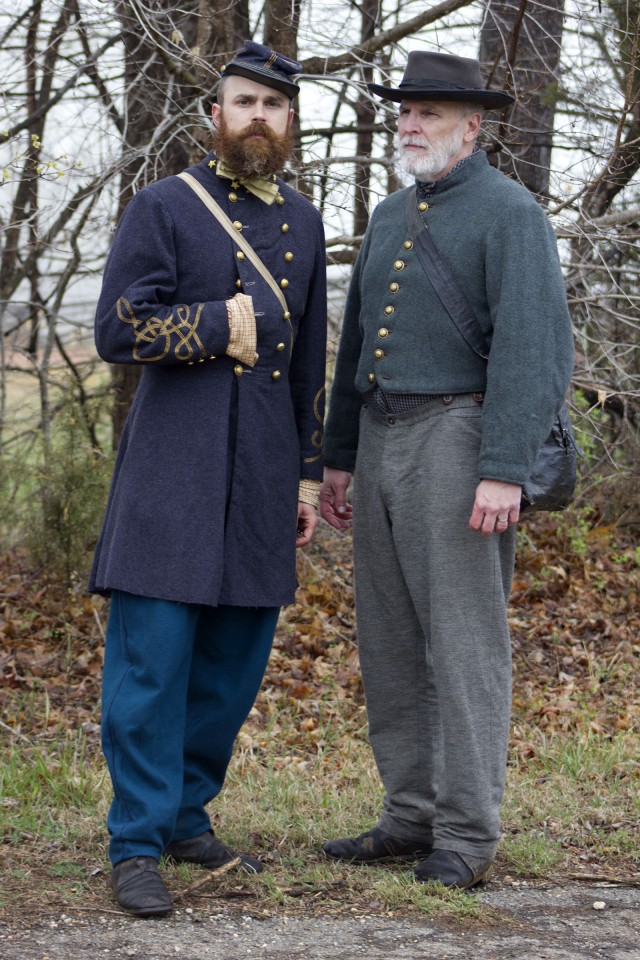 Surrender!  Ceremony, reenactment at Appomattox mark 150th anniversary of Lee's surrender to Grant
