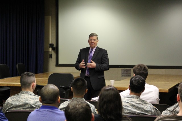 Mayor of Aberdeen visits Aberdeen Test Center