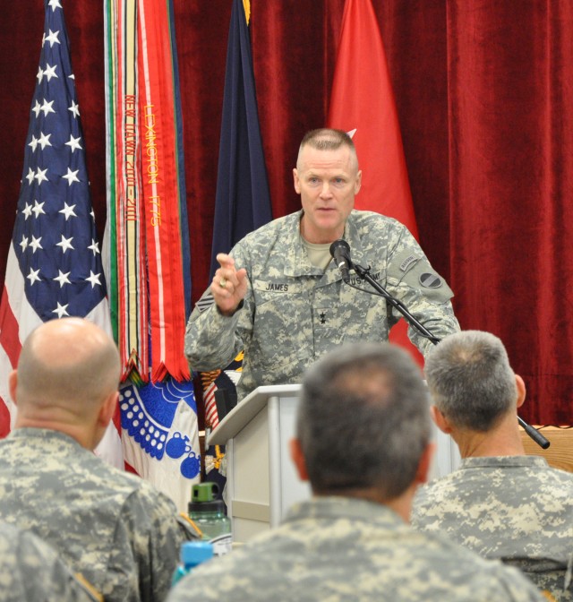 Chaplains gather, discuss training and readiness issues