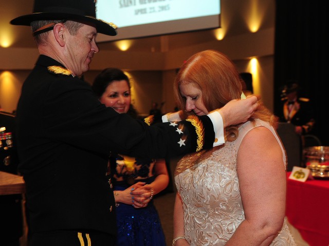 Phantom Warriors honor Soldiers, spouses at Saint George's Day Ball