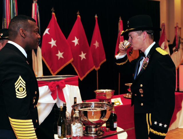 Phantom Warriors honor Soldiers, spouses at Saint George's Day Ball