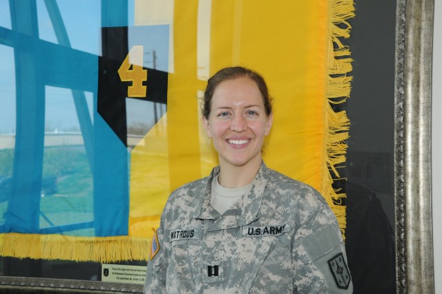 Internship program lands Fort Leonard Wood Soldier realtor's job