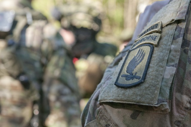 Estonia and US train, build strong bonds