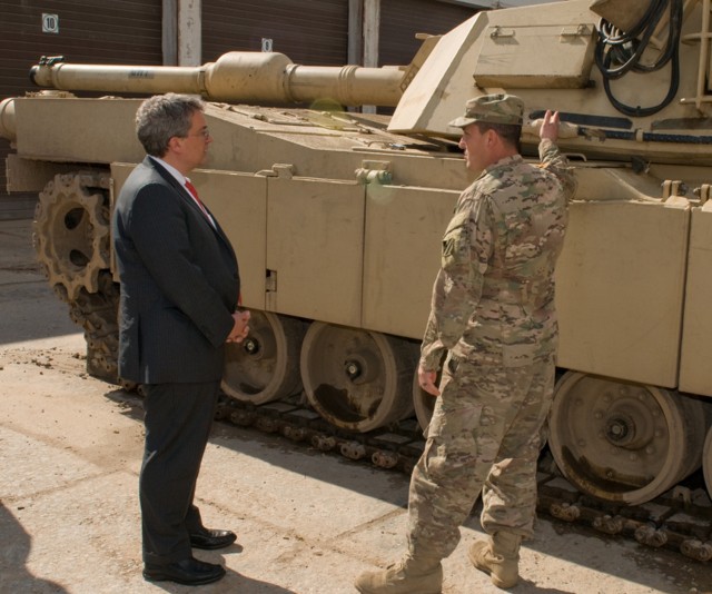 US ambassador to Lithuania visits Iron Wolf Brigade
