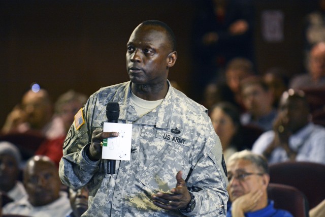 Hall addresses Team Signal during town hall