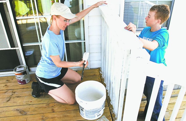 Fort Leonard Wood Army spouse keeps family life in balance
