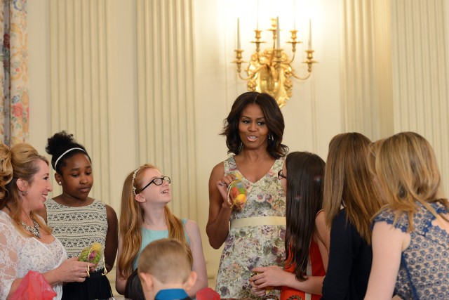 Miltary mothers honored at White House Mother's Day Tea