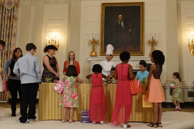 Miltary mothers honored at Mother's Day Tea at White House