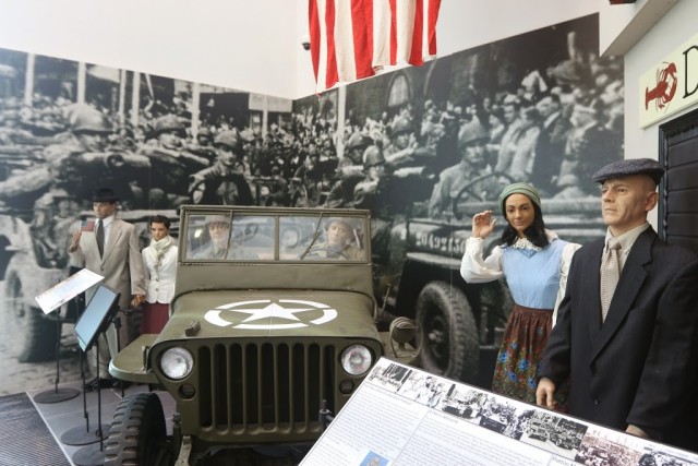 Static display commemorating Pilzn Liberation unveiled in Wiesbaden