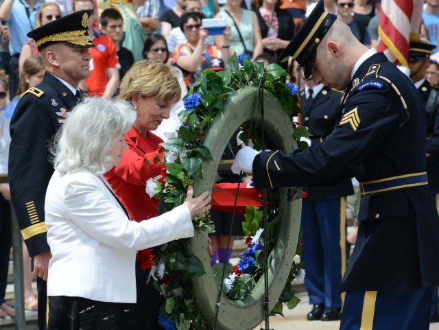 American Red Cross honors America's heroes