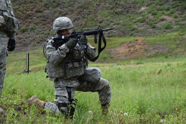 Soldier shows mettle during stress fire range